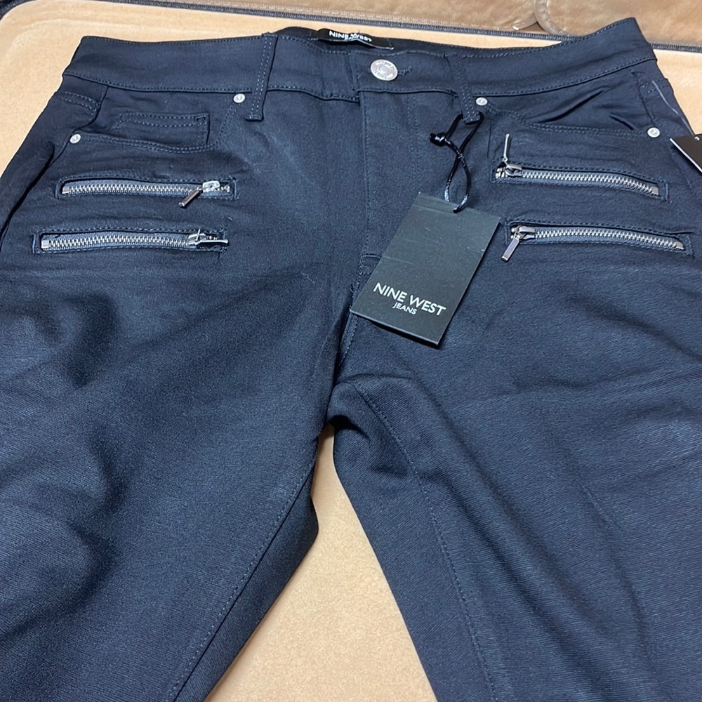 Nine West Black  Gramercy Skinny pants